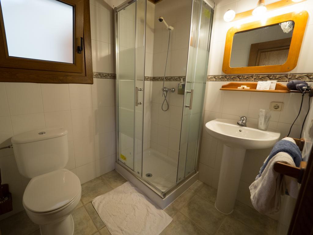 Casa Rural Martxoenea Landetxea Hotell Arruazu Exteriör bild